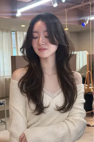 ロング カラー ワンカールで盛れる レイヤー🎀Macoのヘアスタイル