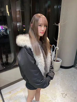 アイブロウ 💖艶ハイトーン髪質 改善💖ケンシンのヘアスタイル
