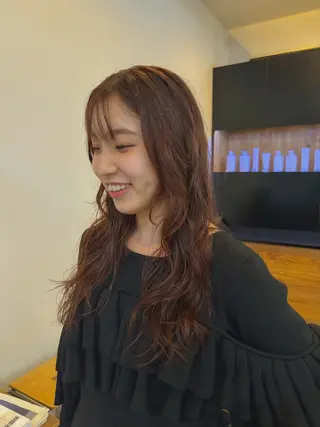 セミロング パーマ plus HAIR いずみのヘアスタイル