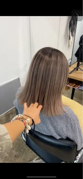 ミディアム カラー EGAO /藤沢/海外ヘアのヘアスタイル