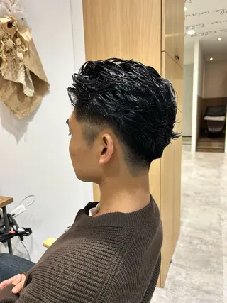 パーマ メンズ 日向｜メンズ特化🔥 /レイヤーカット◎のヘアスタイル