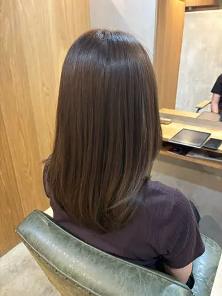 ミディアム カラー • ユリナのヘアスタイル