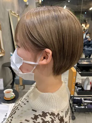 ショート カラー レイヤーカット/ GINJIのヘアスタイル
