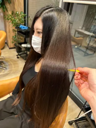 ロング 髪質改善&ストレート ✂︎鈴木青樹のヘアスタイル