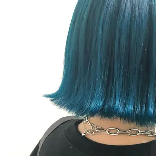 ミディアム カラー shiho .のヘアスタイル