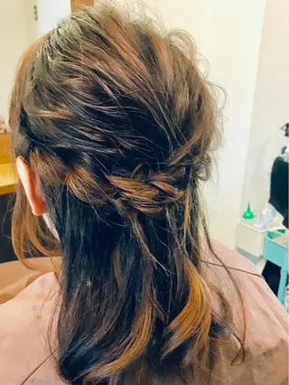 ヘアアレンジ 透明感カラー/ブリー チ無し/瀧田恭平のヘアスタイル