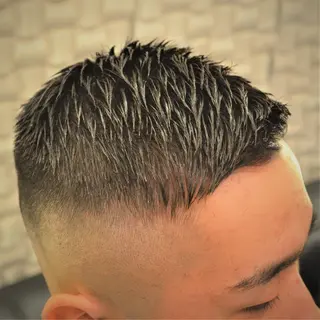 ショート メンズ 高野浩平/フェード ツイストスパイラルのヘアスタイル