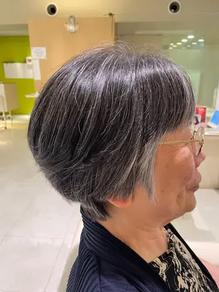 ショート WISTARIA FIELD坂本結希奈のヘアスタイル