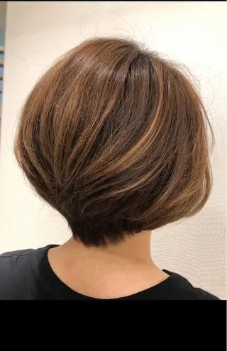 ショート 阿比野 瑞貴のヘアスタイル