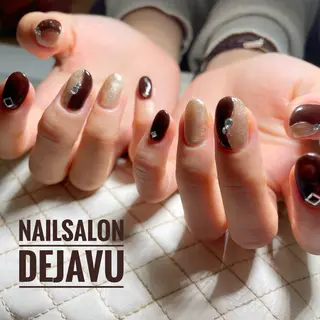 ネイル Nail salon Dejavu 🌿のネイルデザイン