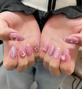 ネイル 髙橋 優菜のネイルデザイン
