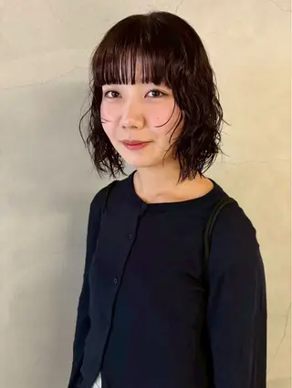 ショート パーマ 中村 衣里のヘアスタイル
