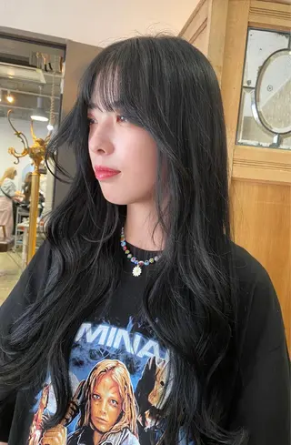 ロング カラー Pia ツボイ ケイタのヘアスタイル