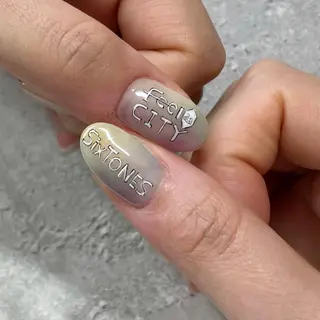 ネイル 東 千夏のネイルデザイン