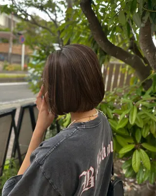 ミディアム カラー 梅津 桜子のヘアスタイル