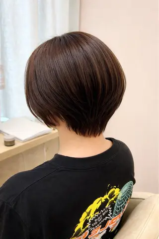 ショート カラー カイト/透明感カラー /艶髪のヘアスタイル