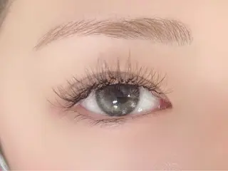 マツエク・マツパ 【パリジェンヌ・VLEDLASH専門店】FAST LASH表参道店所属・FASTLASH / koko🫧のマツエク・マツパデザイン