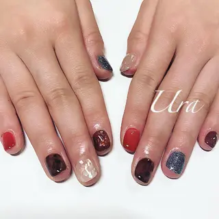 ネイル UrakoNail 《nail》のネイルデザイン