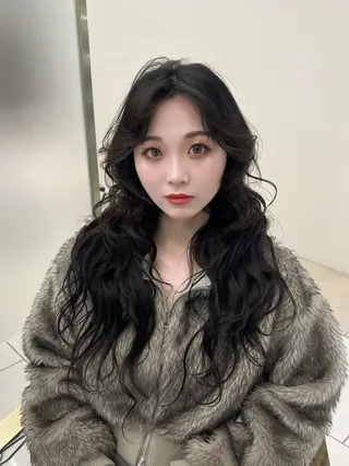 ロング COA 2nd　銀座所属・COA GINZA / しずくのヘアスタイル