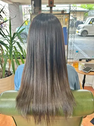 ロング カラー 石井 佑樹のヘアスタイル