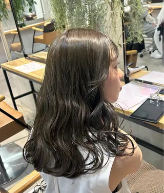 セミロング カラー じゅわっと暖色カラー 🍊Moemiのヘアスタイル