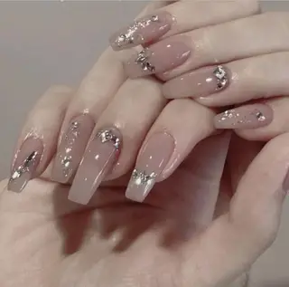 ネイル エリ🫧 nail池袋東口のネイルデザイン