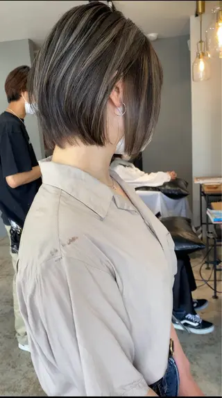 ショート カラー 🍀石川尚之🍀 HELIMのヘアスタイル