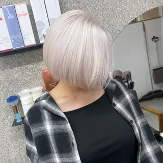 ショート カラー Lull1人美容室 バレイヤージュのヘアスタイル