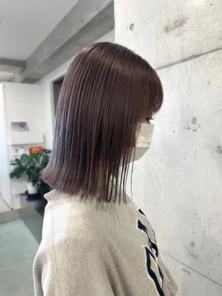 ミディアム カラー 磯　亜由香🌼 ブリーチ/ボブカットのヘアスタイル