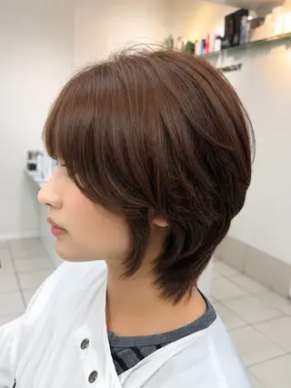 ショート カラー 星野 菜月のヘアスタイル