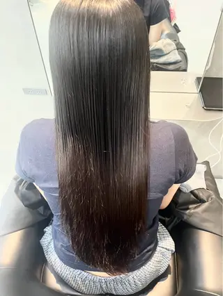 ロング 岐阜/ホノカ 23°のヘアスタイル