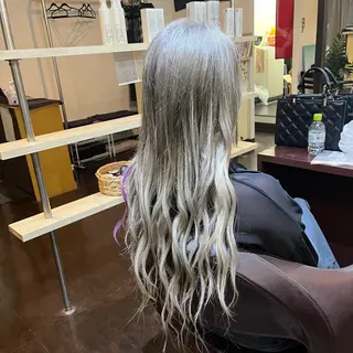 ロング カラー 編み込みエクステ/ ハイトーン りょすけのヘアスタイル
