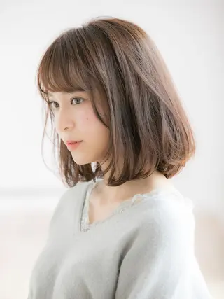 ミディアム カラー パーマ 【広尾/恵比寿】 カットカラーのヘアスタイル