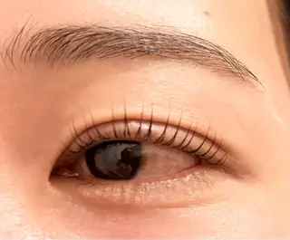 マツエク・マツパ ROSANNA 平川の眉毛・アイブロウイメージ