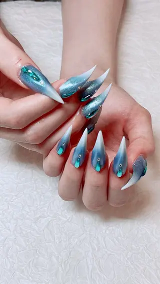 ネイル 🖤スカルプ専門店 新宿・MR🖤のネイルデザイン