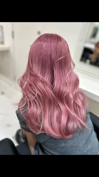 セミロング カラー ヘアアレンジ 韓国レイヤー＆ピンク 艶髪🩶maikoのヘアスタイル