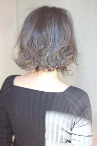 ミディアム カラー パーマ 成松 勇治のヘアスタイル