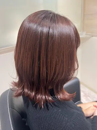 カラー 🥣🫧艶カラー 🦋アカマ ミユ🦋のヘアスタイル