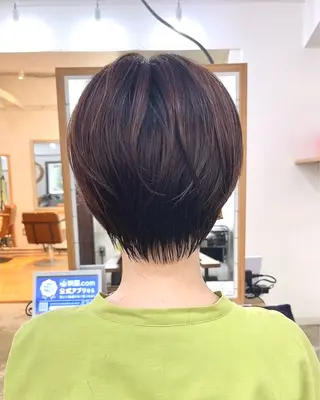 ショート ショートヘア、ボブ こやさん　コヤマのヘアスタイル