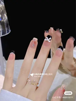 ネイル Eveネイル チップスカルプ専門店のネイルデザイン