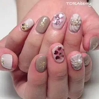 ネイル ネイリスト なつみのネイルデザイン