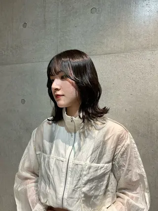 ショート カラー ヘアアレンジ ボブ艶モテカラー🫧 カリンのヘアスタイル