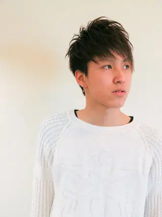 カラー メンズ 小濱 秀人のヘアスタイル