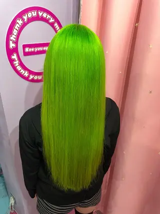 ロング カラー 👽KINA👽 派手髪🦖💖✨のヘアスタイル