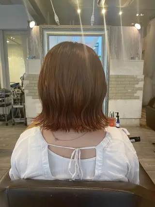 ショート カラー 千野 優由のヘアスタイル