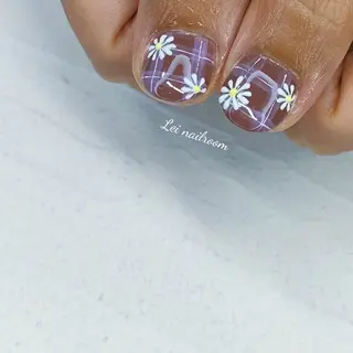 ネイル lei🌼 nailroomのネイルデザイン