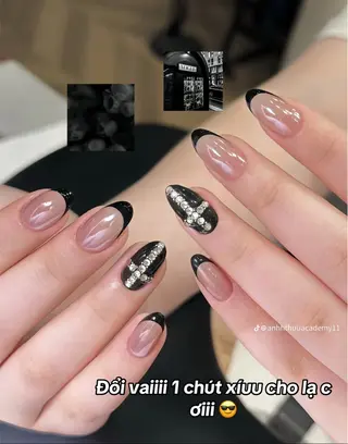 🪷Mi.o あいちゃん🐝のネイルデザイン