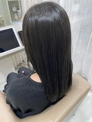 カラー ハッシュカット 暖色カラー/伊藤菜月のヘアスタイル