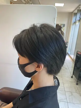 ショート 新籾 尚哉のヘアスタイル