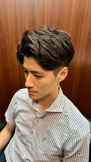 ショート メンズ 深田 千尋のヘアスタイル